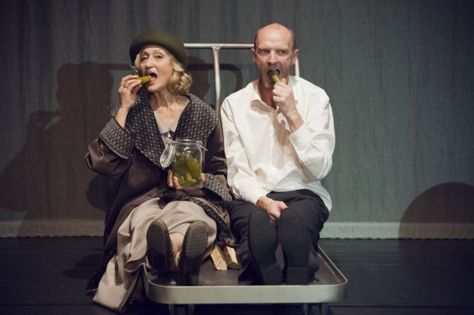 Varėnos kultūros centro arch. iliustr./Nacionalinio Kauno dramos teatro spektaklis „Aušros pažadas“