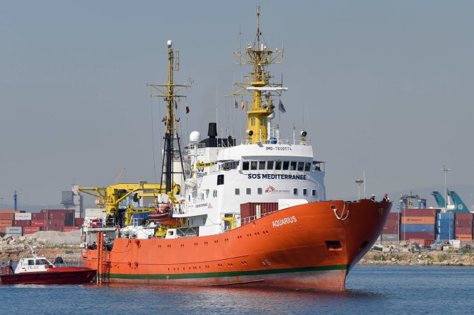AFP/„Scanpix“ nuotr./„Aquarius“ laivo migrantai pasiekė Ispanijos uostą