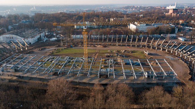 Kauno miesto savivaldybės nuotr./Rekonstruojamas S.Dariaus ir S.Girėno stadionas
