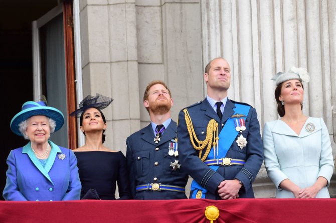 AFP/„Scanpix“ nuotr./Elžbieta II, Meghan Markle, princas Harry, princas Williamas, hercogienė Catherine