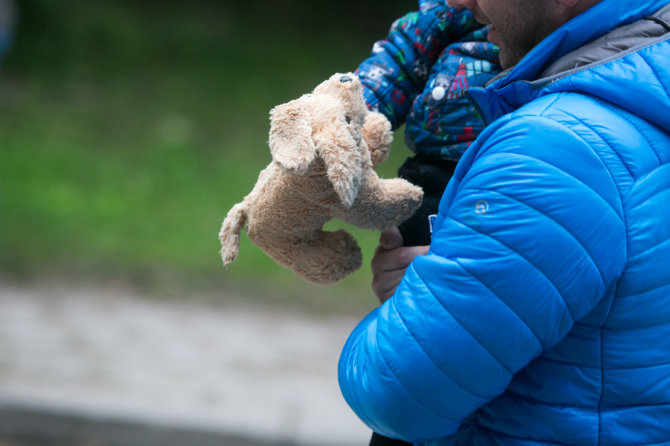 Juliaus Kalinsko / 15min nuotr./Vilniaus policijos pareigūnai tikrino ar saugiai važami vaikai