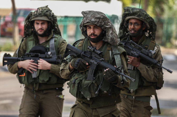 „DPA“/„Picture-Alliance“/„Scanpix“/Izraelio kariai