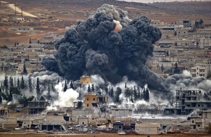„Scanpix“/AP nuotr./Oro ataka Sirijoje