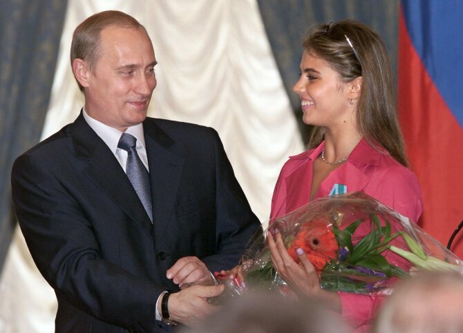 Vladimiras Putinas ir Alina Kabajeva / Scanpix nuotr.