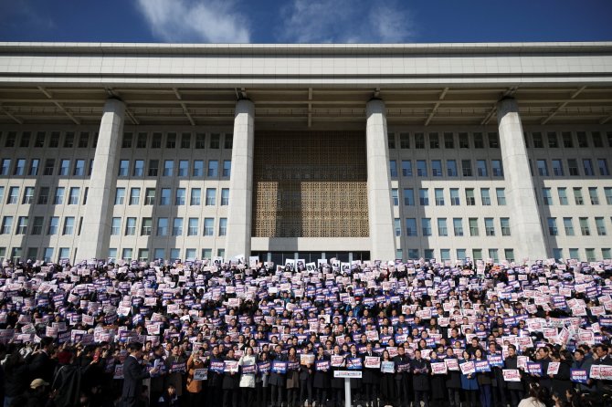 Protestai Pietų Korėjoje / Kim Hong-Ji / REUTERS