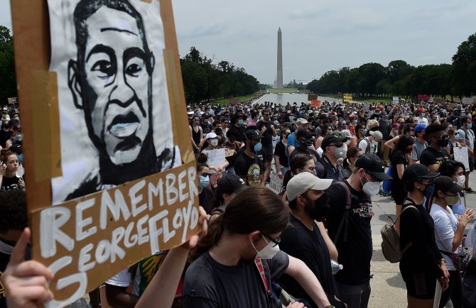 AFP/„Scanpix“ nuotr./Protestas dėl G.Floydo mirties Vašingtone
