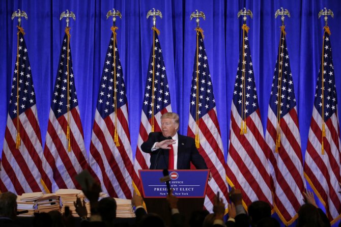„Reuters“/„Scanpix“ nuotr./Išrinktojo JAV prezidento Donaldo Trumpo spaudos konferencija
