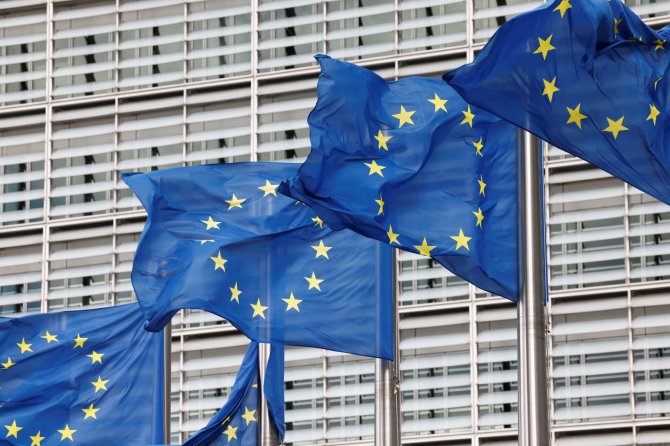 „Reuters“/„Scanpix“ nuotr./ES vėliavos
