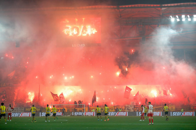 Imago / Scanpix nuotr./Atėnų AEK sirgaliai Agia Sophia stadione