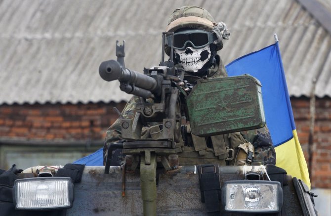 AFP/„Scanpix“ nuotr./Ukrainos karys Delbacevo mieste.