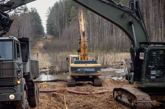 Skirmantas Lisauskas/ BNS nuotr./Vieta, kurioje nuskendo amerikiečių vikšrinė mašina
