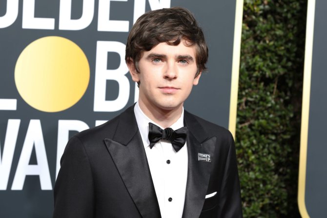 Vida Press nuotr./Freddie Highmore'as