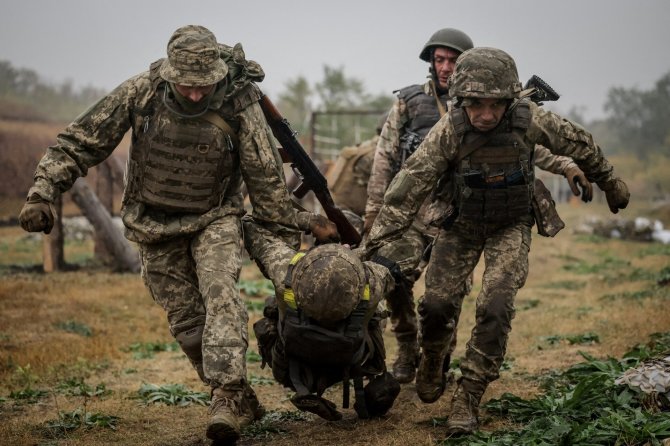 Karas Ukrainoje / UKRAINIAN ARMED FORCES / via REUTERS