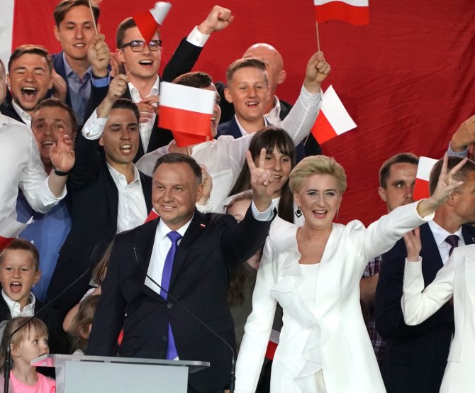 AFP/„Scanpix“ nuotr./Lenkijos prezidento rinkimai. Andrzejus Duda