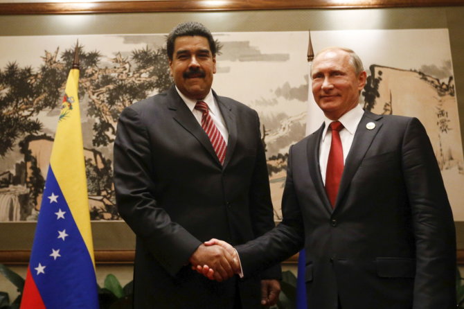 „Reuters“/„Scanpix“ nuotr./Nicolasas Maduro ir Vladimiras Putinas