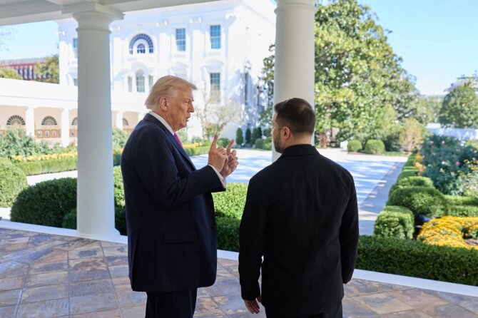 Donaldas Trumpas ir Volodymyras Zelenskis / AFP