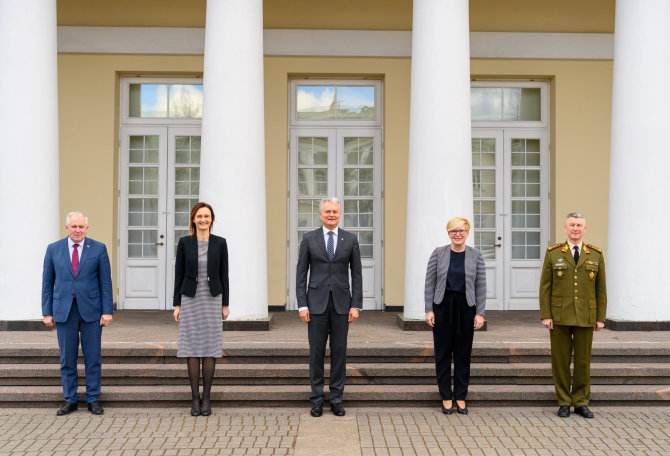 LR Prezidento kanceliarijos/R.Dačkaus nuotr./Valstybės gynimo taryba