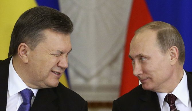 Ukrainos prezidentas Viktoras Janukovyčius ir Rusijos prezidentas Vladimiras Putinas