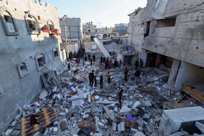„Reuters“/„Scanpix“/Izraelio smūgis Rafos miestui