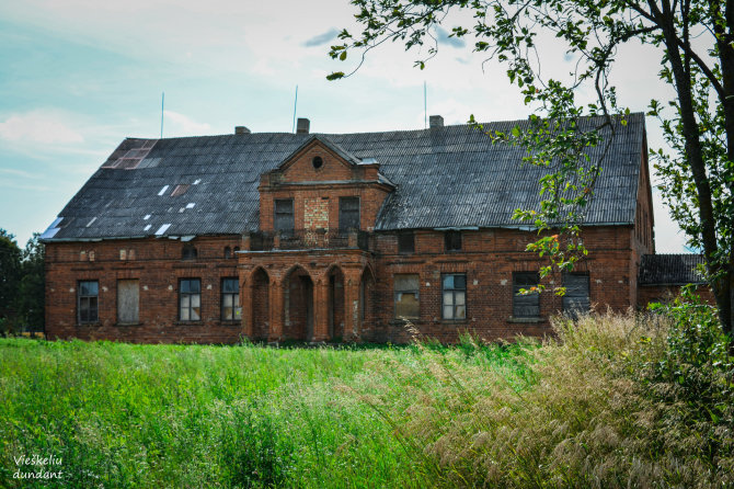 „Vieškeliu dundant“ nuotr. / Vinkšnupių dvaro rūmai (Vilkaviškio r.)