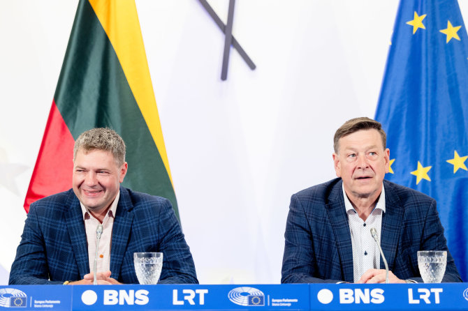 Lukas Balandis / BNS nuotr./Andrius Mazuronis, Valentinas Bukauskas