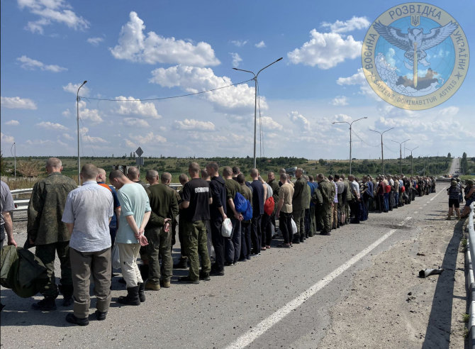Ukrainos Vyriausiosios žvalgybos valdybos nuotr./Apsikeitimas karo belaisviais