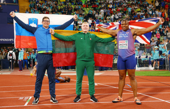 „Scanpix“ nuotr./Europos čempionato prizininkai – Kristjanas Čehas, Mykolas Alekna ir Lawrence'as Okoye