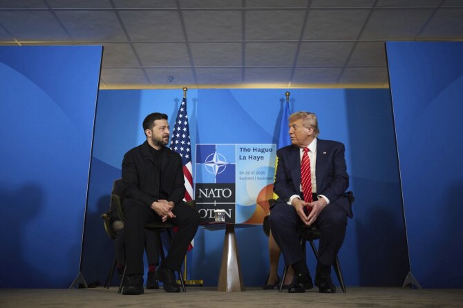 Volodymyras Zelenskis su Donaldu Trumpu / Ukraine Presidency/Ukrainian Pre / ZUMAPRESS.com