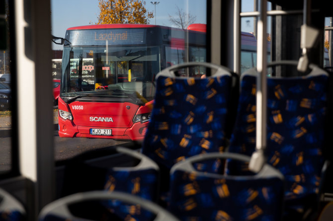 SĮ „Susisiekimo paslaugos“ nuotr./Vilniaus autobusai ir troleibusai