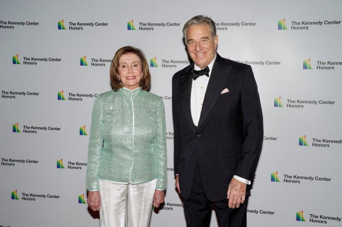„Reuters“/„Scanpix“ nuotr./Nancy ir Paulas Pelosi