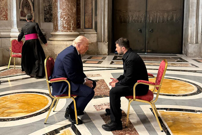„Scanpix“ nuotr./Paviešinta pirmoji nuotrauka iš V.Zelenskio susitikimo su D.Trumpu