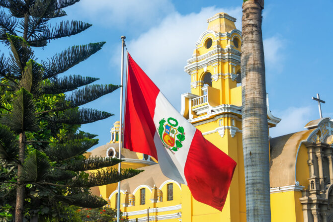 123RF.com nuotr./Peru vėliava