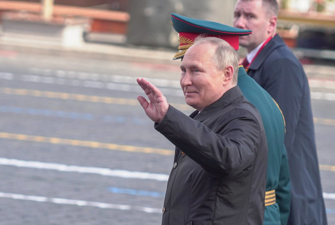 „Sipa Press“/„Scanpix“ nuotr./V.Putinas parade
