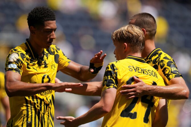 „Scanpix“/AP nuotr./Dortmundo „Borussia“ žaidėjai