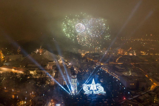 Sauliaus Žiūros nuotr./Naujųjų metų sutikimas Vilniuje