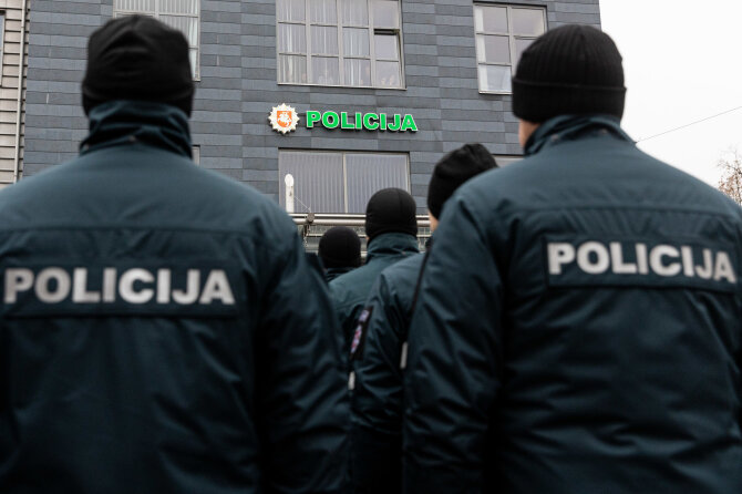 Pauliaus Peleckio / BNS nuotr./Policijos pareigūnai. Asociatyvinė nuotr.