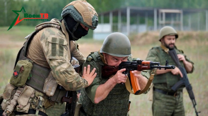 „Reuters“/„Scanpix“/„Wagner“ kariai apmoko Baltarusijos pajėgas