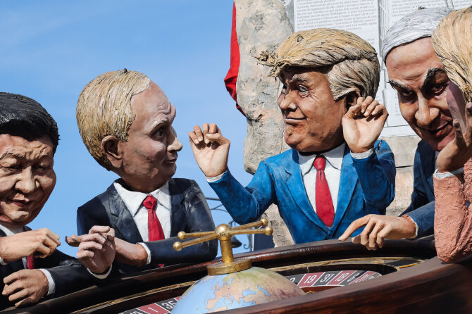 ZumaPress/Scanpix/Vladimiro Putino ir Donaldo Trumpo atvaizdai