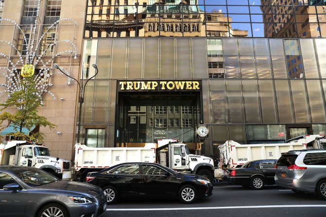 „Reuters“/„Scanpix“ nuotr./„Trump Tower“ pastatas Niujorke