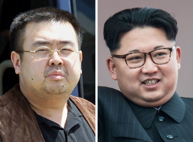 AFP/„Scanpix“ nuotr./Kim Jong Namas ir Kim Jong Unas