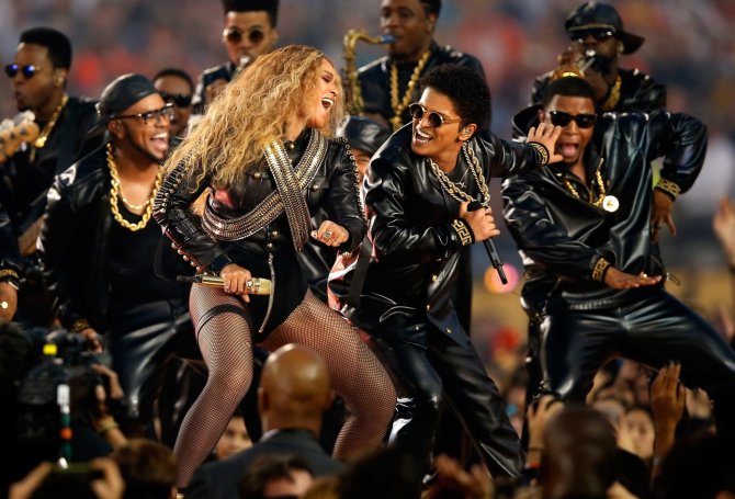 AFP/„Scanpix“ nuotr./Beyonce ir Bruno Marsas