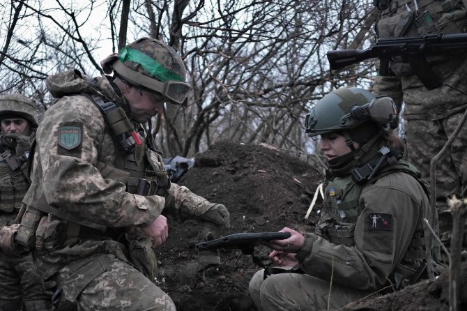 AFP/ „Scanpix“ nuotr./Ukrainos kariai Bachmute