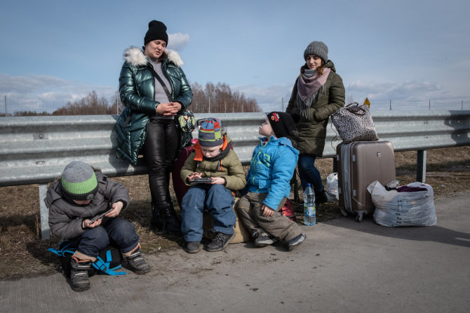 Gabrielės Navickaitės / 15min nuotr./Į Europą besitraukiantys ukrainiečiai