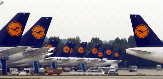 „Reuters“/„Scanpix“ nuotr./„Lufthansa“ lėktuvai 