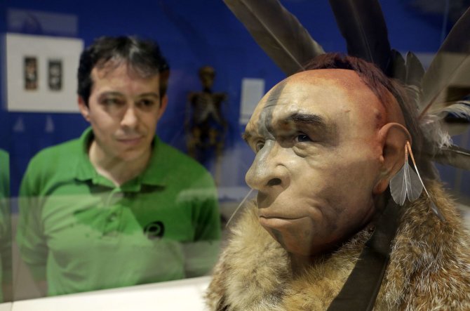 AFP/„Scanpix“ nuotr./Žmonės su neandertaliečiais kartais bendravo labai artimai
