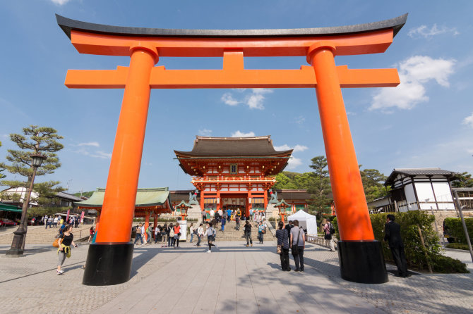 123rf.com nuotr./Fushimi Inari šventykla
