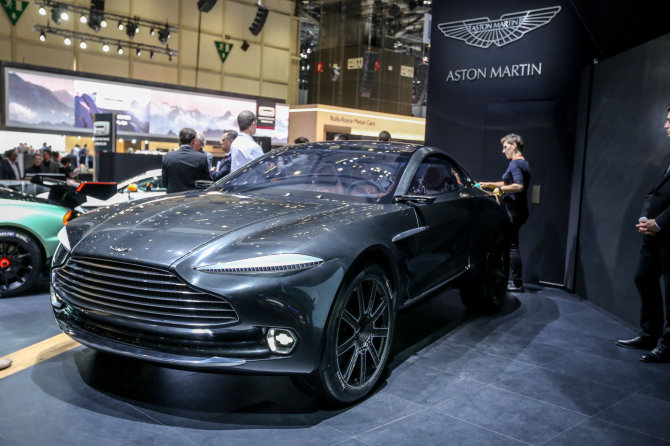 Juliaus Kalinsko/15min.lt nuotr./„Aston Martin DBX“