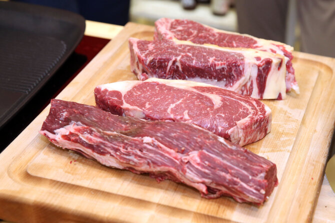Teodoro Biliūno/Žmonės.lt nuotr./„Steak Supply“ atidarymo Kaune akimirka