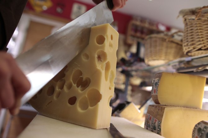 Scanpix nuotr./Šveicariškas sūris