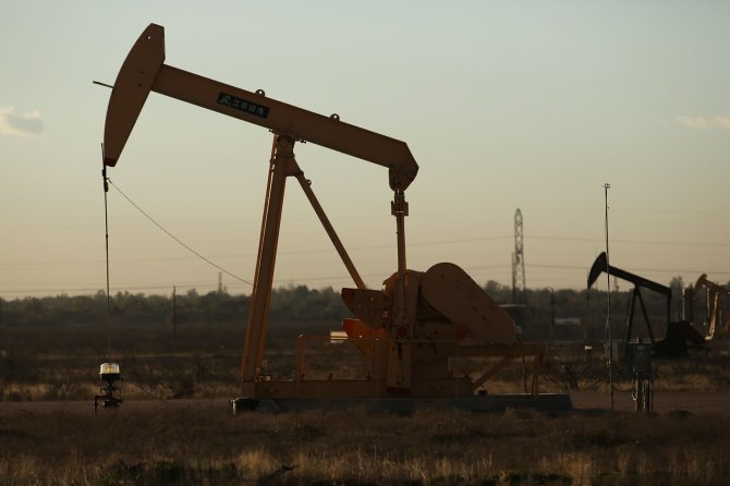 AFP/„Scanpix“ nuotr./Naftos gavyba